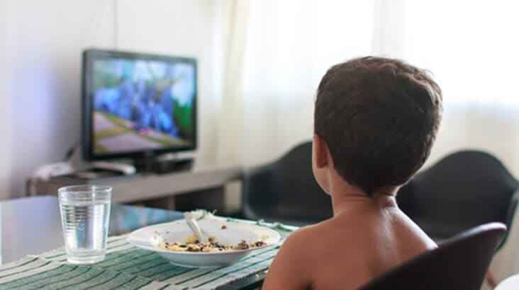Tricks To Keep Your Child Away From TV And Mobile Screens!